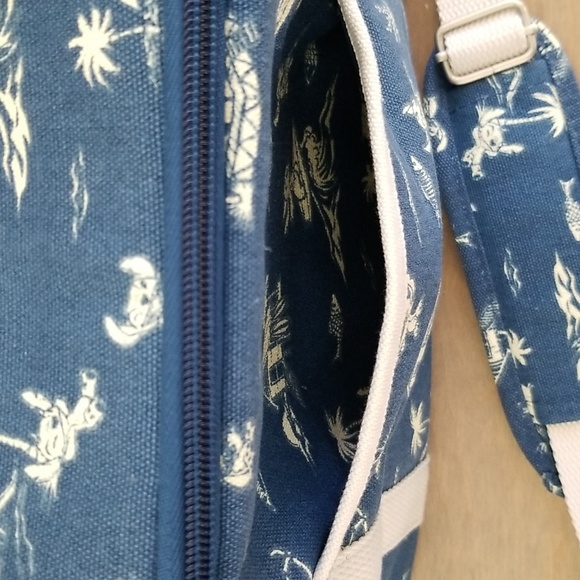 Disney Lilo & Stitch Cooler Bag - Picture 5 of 16